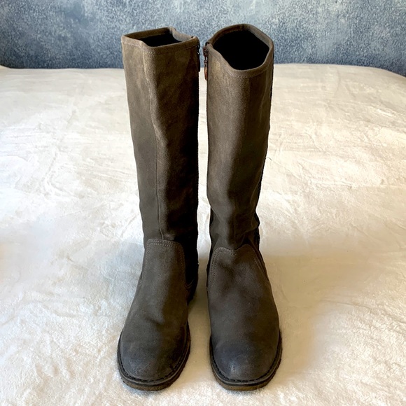 UGG Gray Suede Tall Boots Wilder 1008967 - Picture 8 of 15